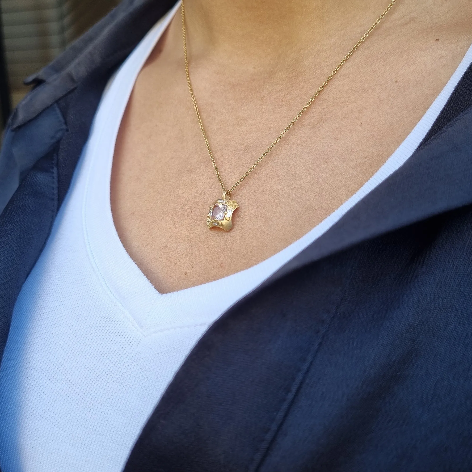 18k Gold purple Morganite Diamond Necklace