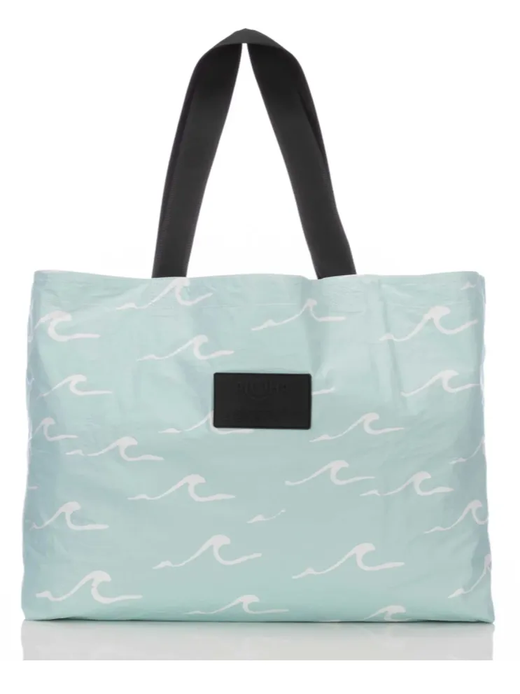 ALOHA Seaside Holo Holo Reversible Tote in LeMU Blue
