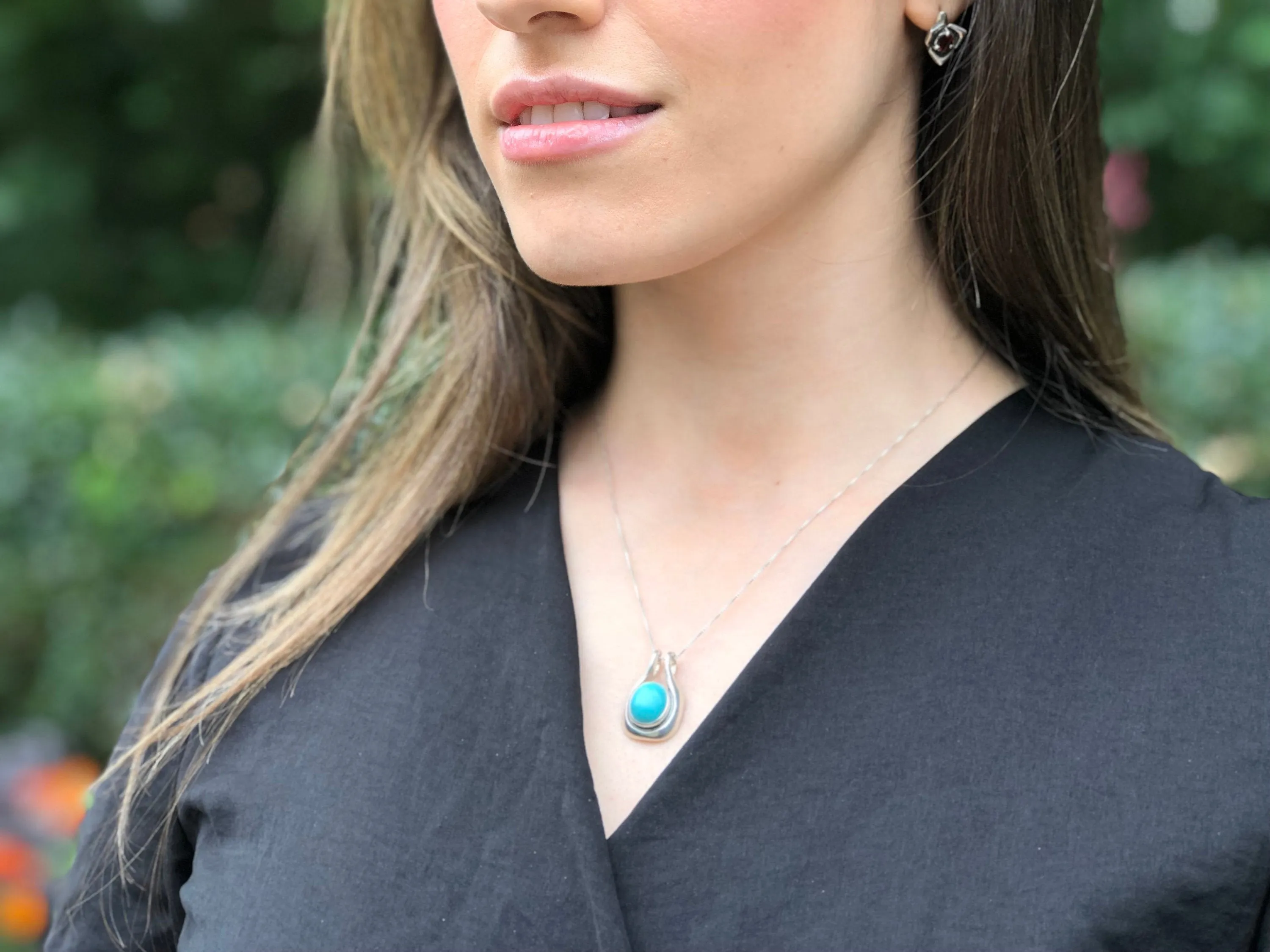 Blue Sapphire Pendant - Vintage Sapphire Necklace - Satatement Sapphire Necklace