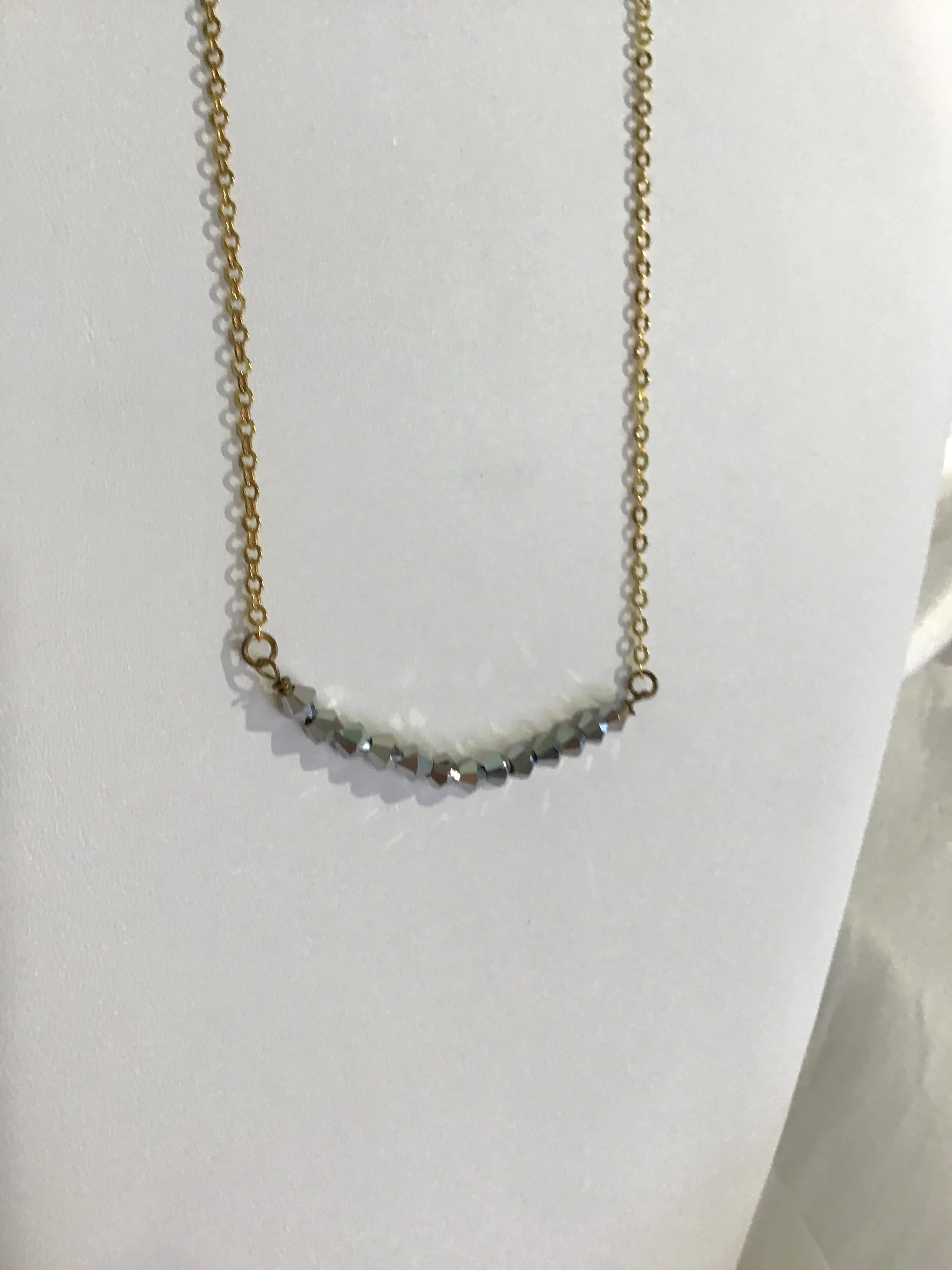 GOLD PLATED CHAIN BEADED NECKLACE