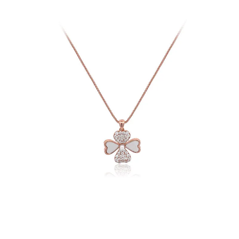 Mother of Pearl Clover Necklace