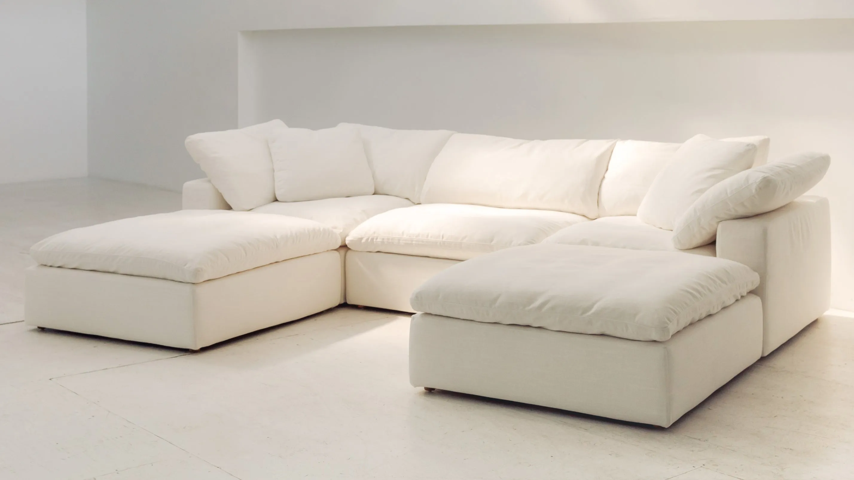 Movie Night™ 5-Piece Modular U-Shaped Sectional, Large, Champagne
