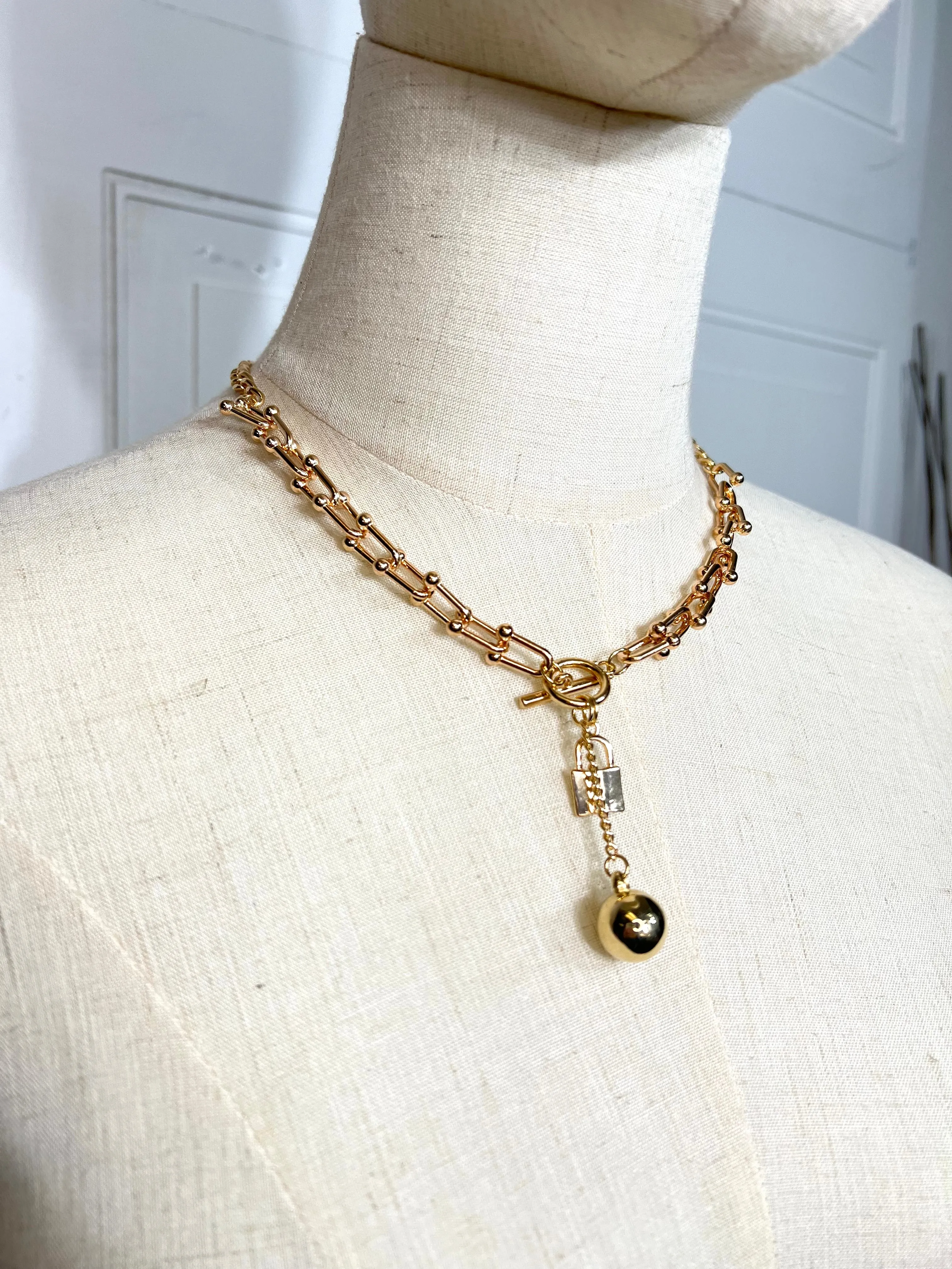 Nathalia Chunky Charms Necklace