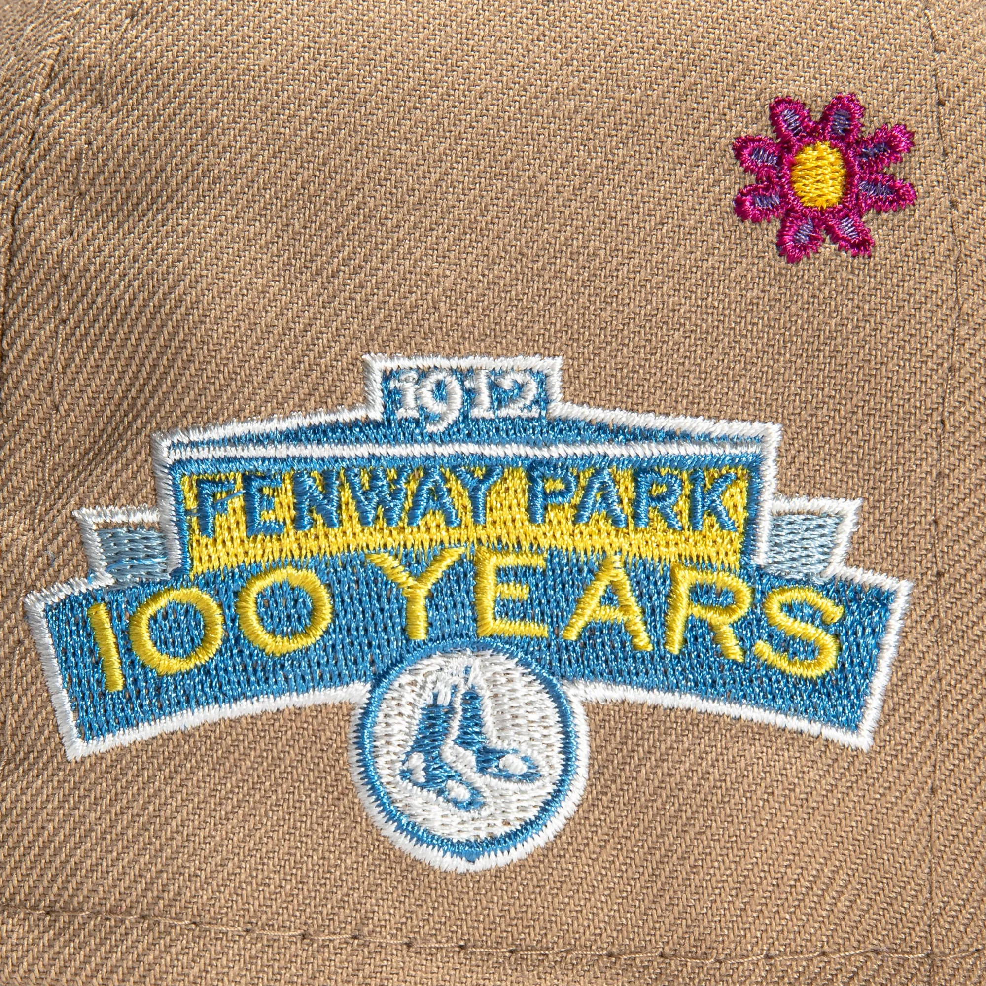 New Era 59Fifty Super Bloom Boston Red Sox 100th Anniversary Patch Alternate Hat - Tan