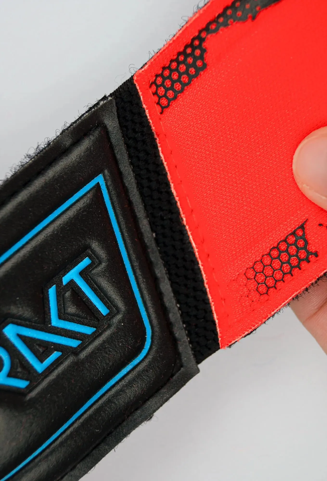 Reusch Attrakt Freegel Fusion Ortho-Tec Goaliator Goalkeeper Gloves - Bright Red-Black