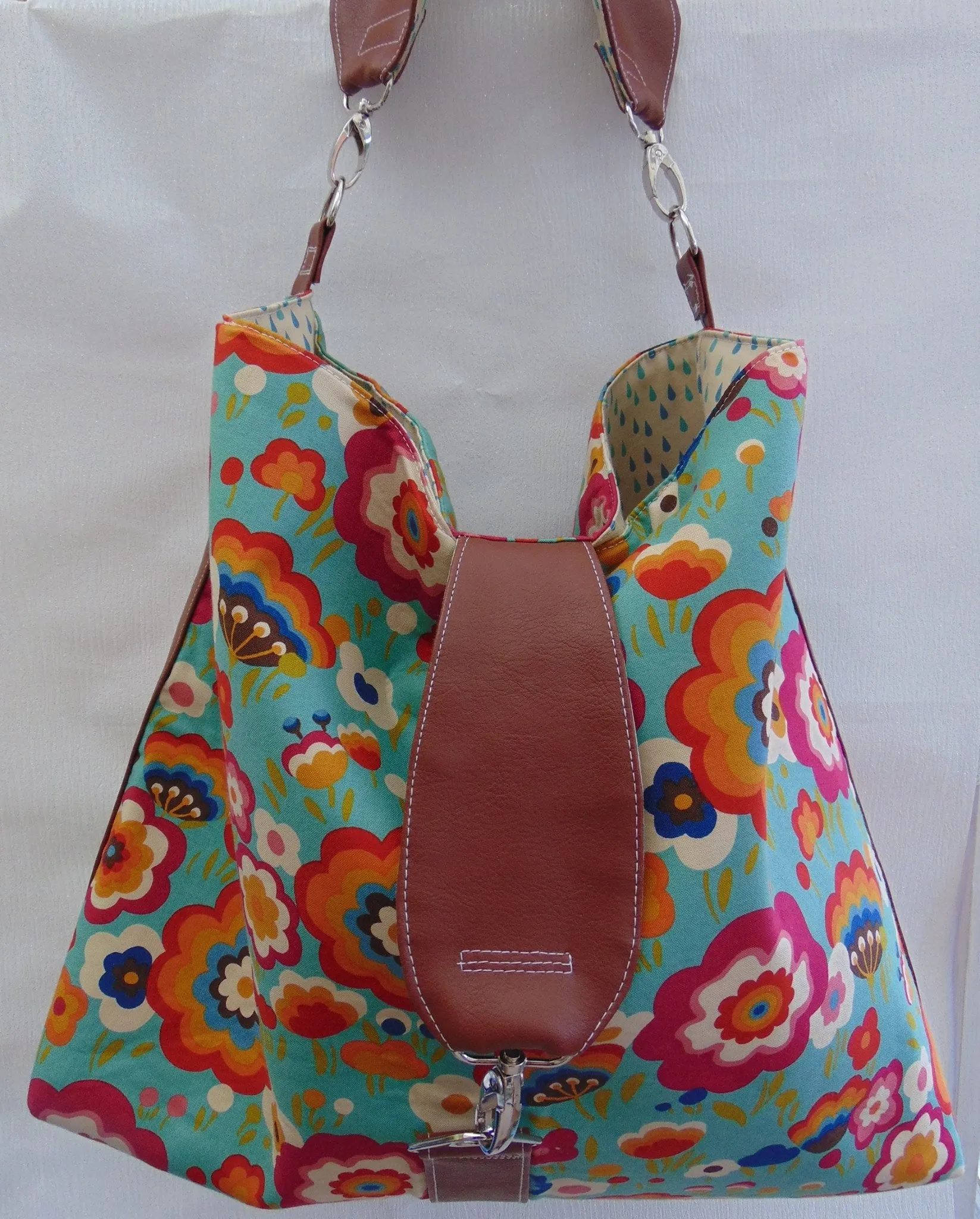Reversible Hobo Bag Paper Pattern
