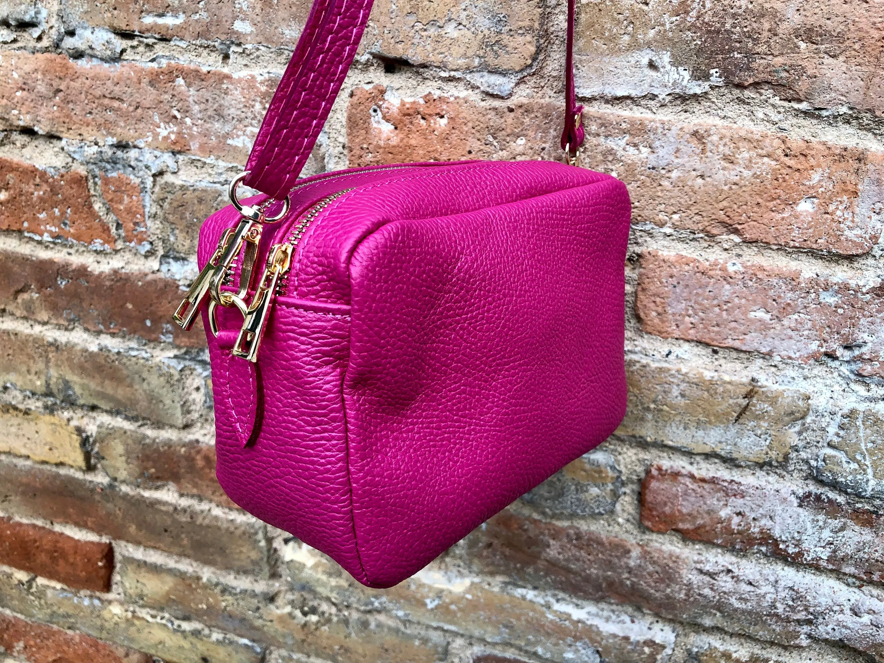 Small leather bag in fuchsia pink. Cross body bag, shoulder bag in GENUINE leather. Hot pink purse. Adjustable strap   zippers. Gold accents